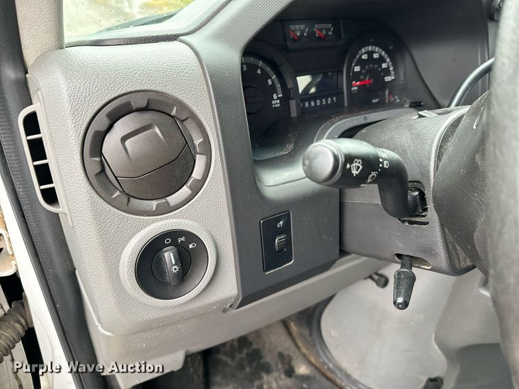 image for item OD9897 2012 Ford E450  shuttle bus