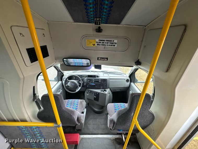 image for item OD9897 2012 Ford E450  shuttle bus