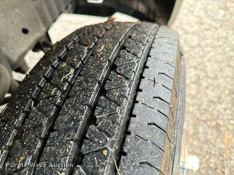 image for item OD9897 2012 Ford E450  shuttle bus