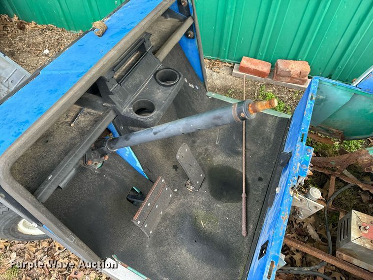 image for item OD9907 EZ-Go G498  golf cart