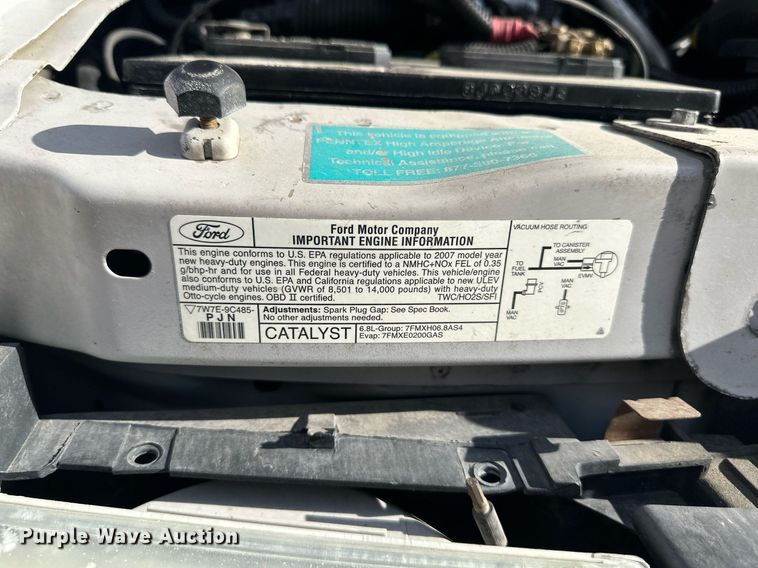 image for item OF9139 2007 Ford E350  party bus