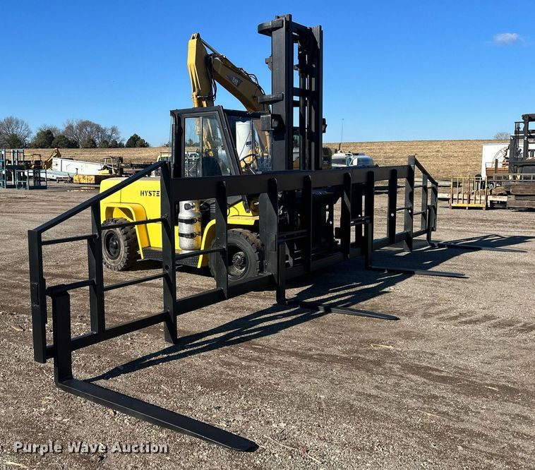 image for item OF9146 Hyster H155XL  forklift