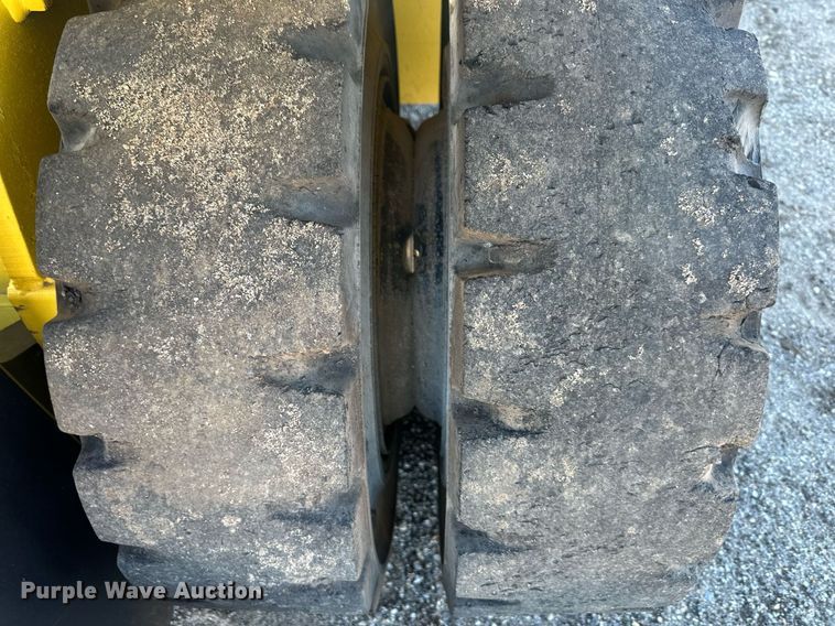 image for item OF9146 Hyster H155XL  forklift