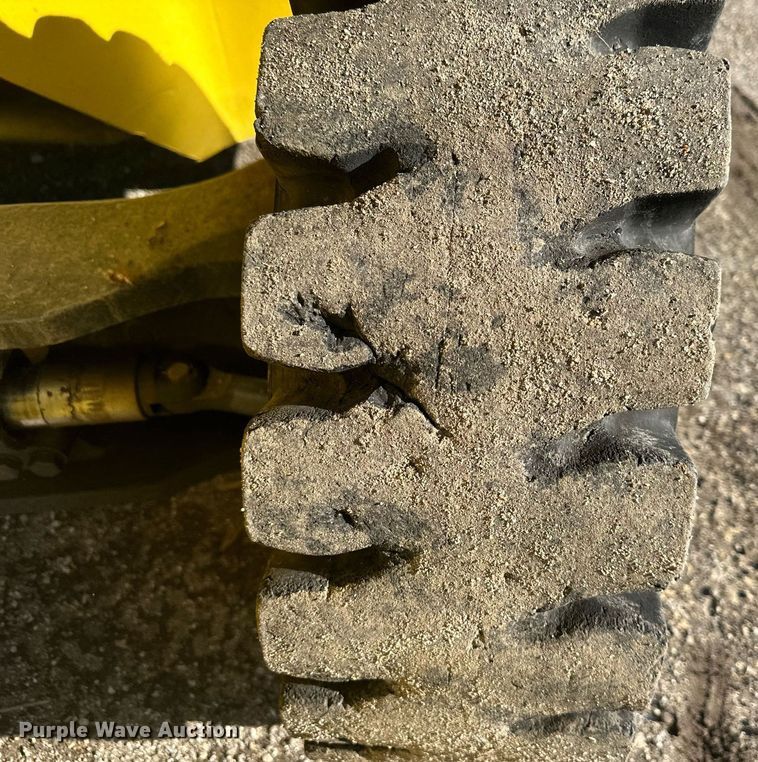 image for item OF9146 Hyster H155XL  forklift