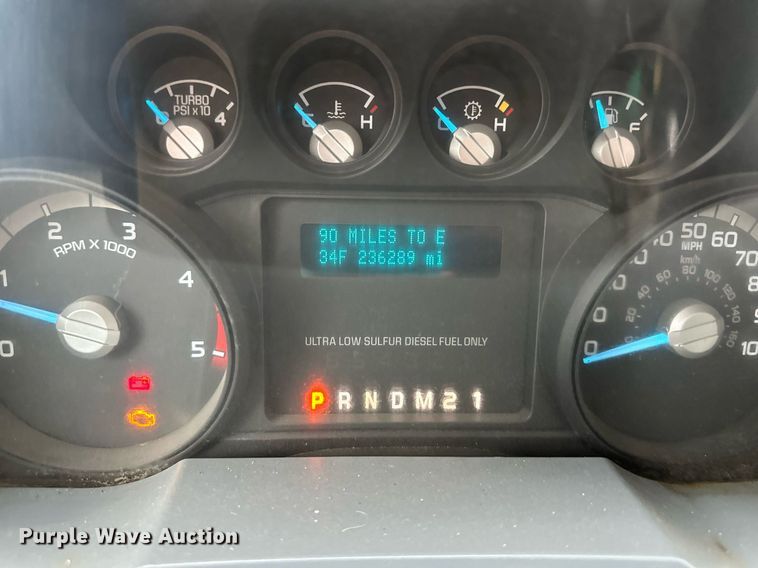 image for item OF9218 2014 Ford F550 Super Duty  dump flatbed truck