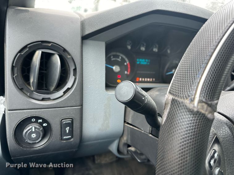 image for item OF9218 2014 Ford F550 Super Duty  dump flatbed truck