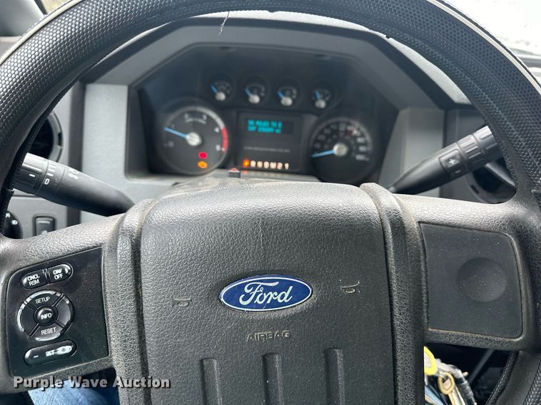 image for item OF9218 2014 Ford F550 Super Duty  dump flatbed truck