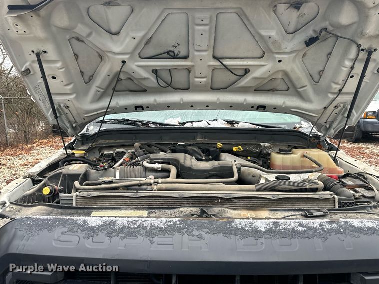 image for item OF9218 2014 Ford F550 Super Duty  dump flatbed truck