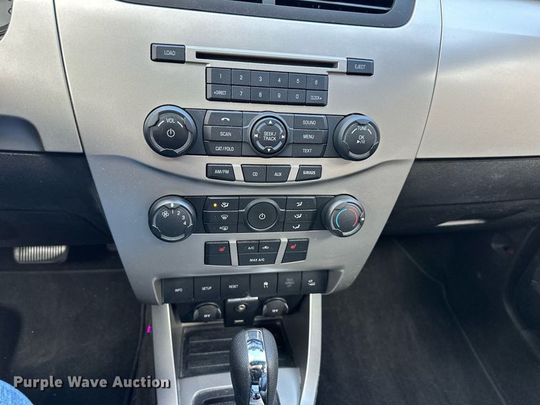 image for item OF9223 2010 Ford Focus