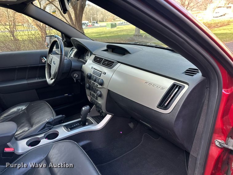 image for item OF9223 2010 Ford Focus