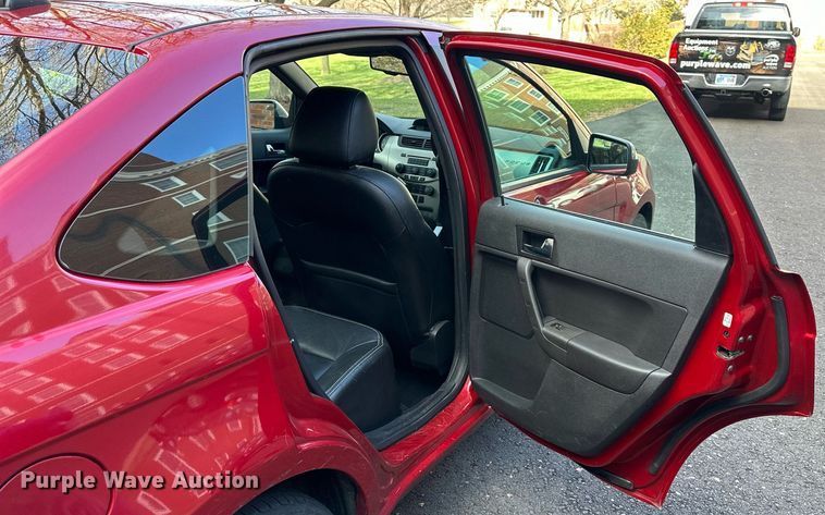 image for item OF9223 2010 Ford Focus