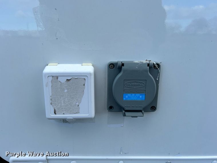 image for item OI9501 2018 Freightliner MT45 refrigerated delivery van