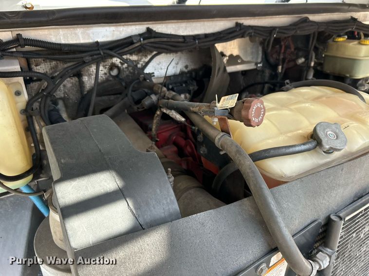 image for item OI9501 2018 Freightliner MT45 refrigerated delivery van