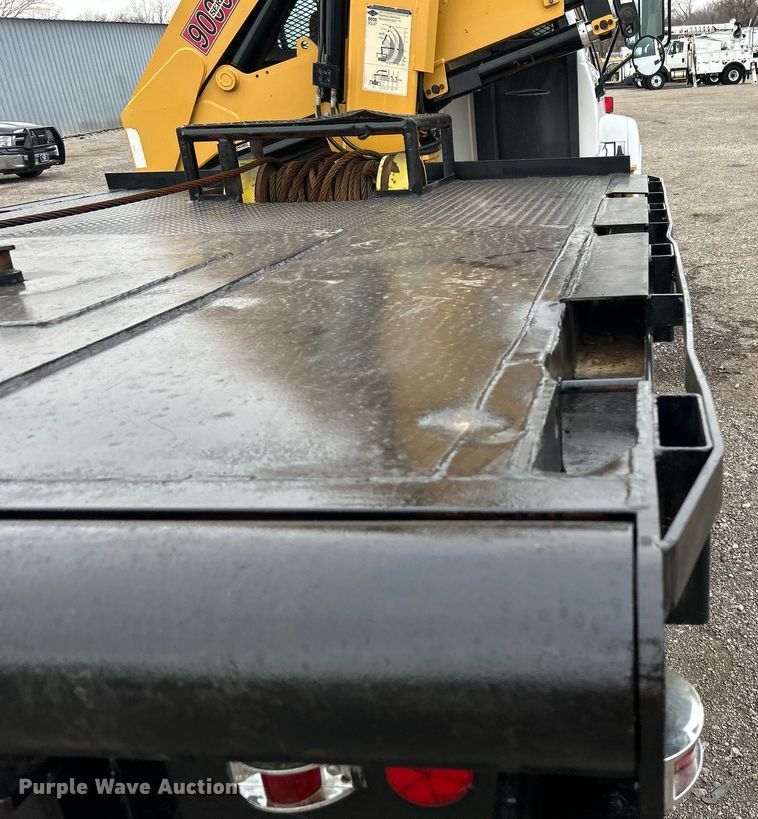 image for item OM9231 1995 Chevrolet  Kodiak  crane truck