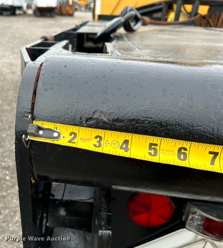 image for item OM9231 1995 Chevrolet  Kodiak  crane truck