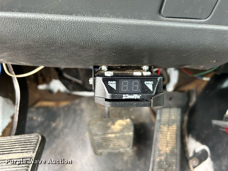 image for item OM9231 1995 Chevrolet  Kodiak  crane truck