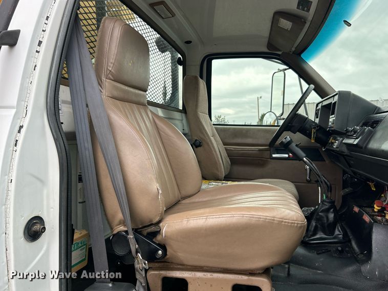 image for item OM9231 1995 Chevrolet  Kodiak  crane truck