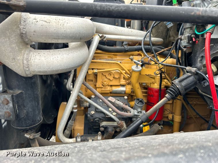 image for item OM9231 1995 Chevrolet  Kodiak  crane truck