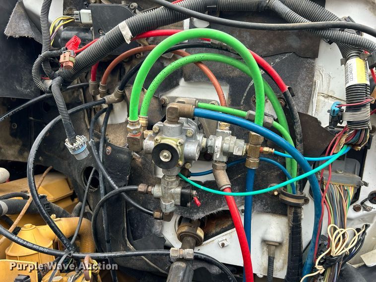 image for item OM9231 1995 Chevrolet  Kodiak  crane truck