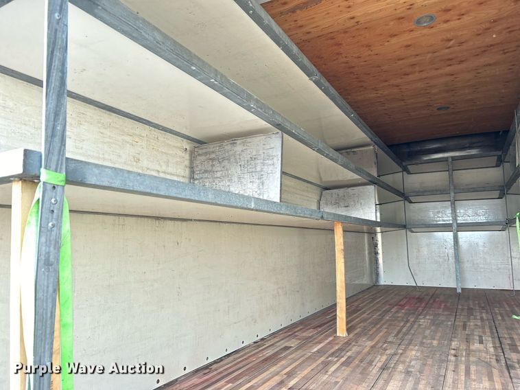 image for item OM9234 2016 Ford F650 Super Duty box truck