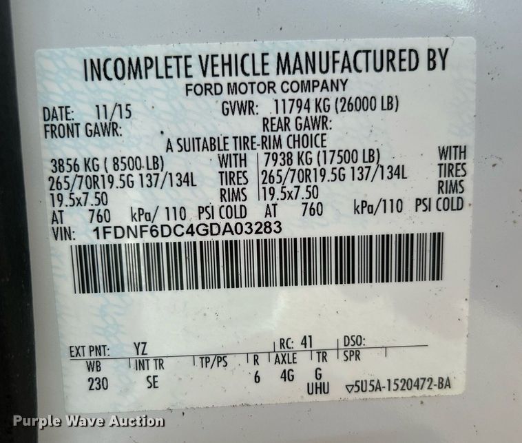 image for item OM9234 2016 Ford F650 Super Duty box truck