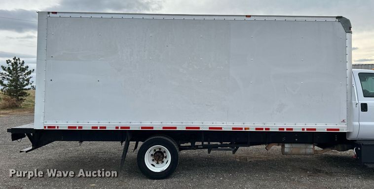 image for item OM9235 2016 Ford F650 Super Duty box truck