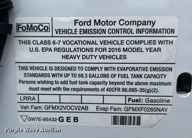 image for item OM9235 2016 Ford F650 Super Duty box truck