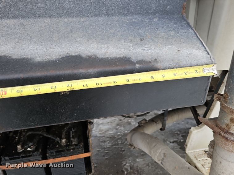 image for item DK0493 1997 Ford LT8000  dump truck