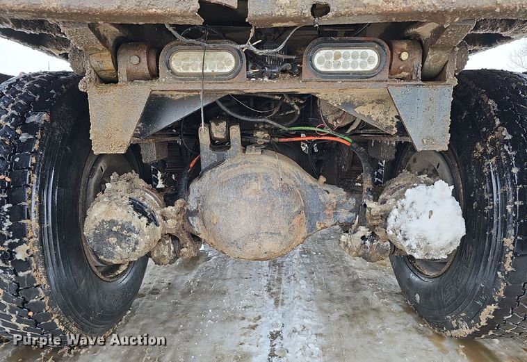 image for item DK0493 1997 Ford LT8000  dump truck