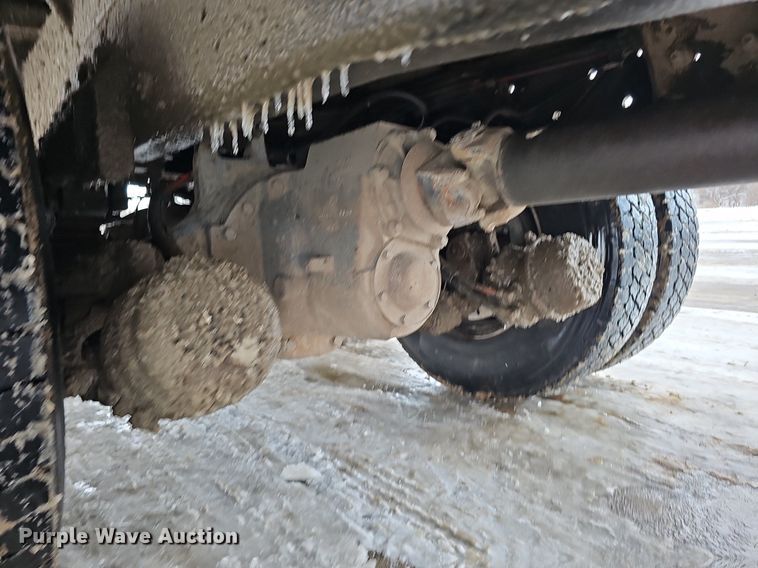 image for item DK0493 1997 Ford LT8000  dump truck