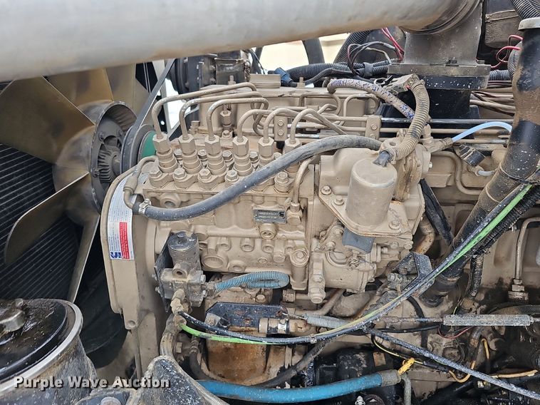 image for item DK0493 1997 Ford LT8000  dump truck