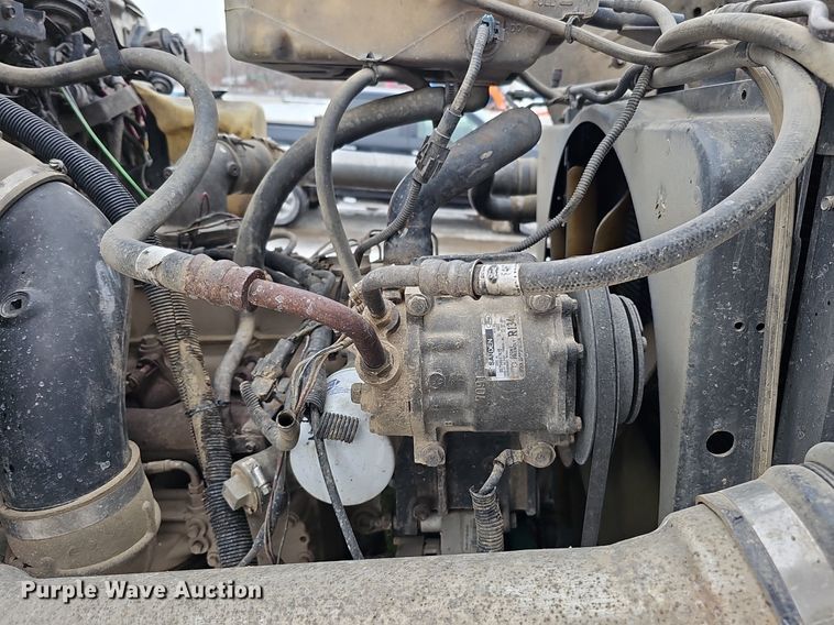 image for item DK0493 1997 Ford LT8000  dump truck