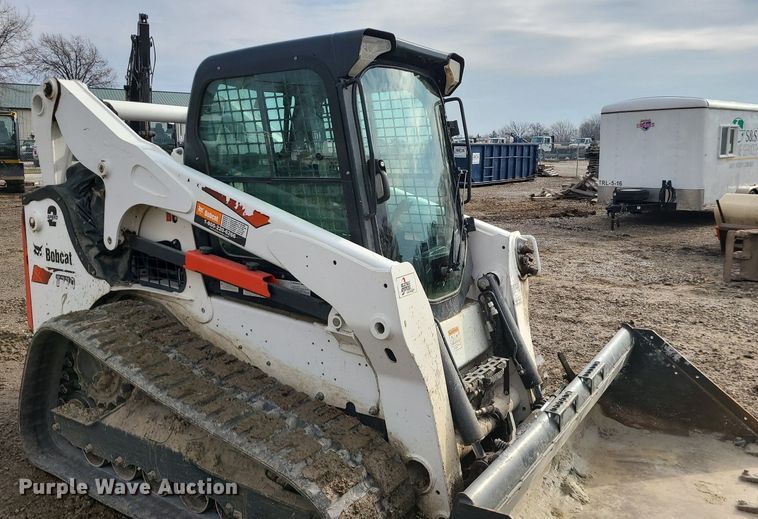 image for item DN8250 2020 Bobcat T770  tracked skid steer loader