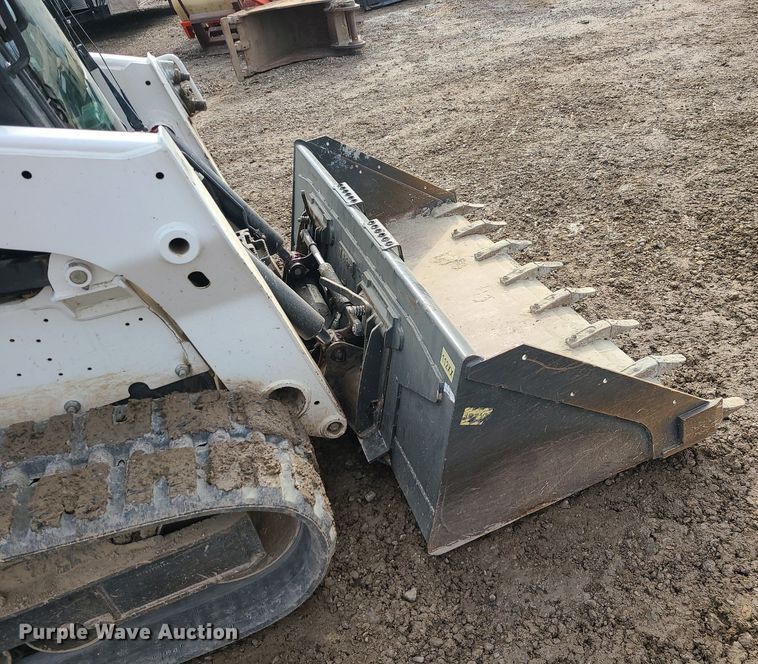 image for item DN8250 2020 Bobcat T770  tracked skid steer loader