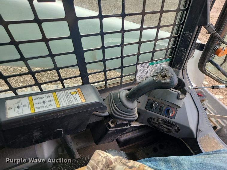 image for item DN8250 2020 Bobcat T770  tracked skid steer loader