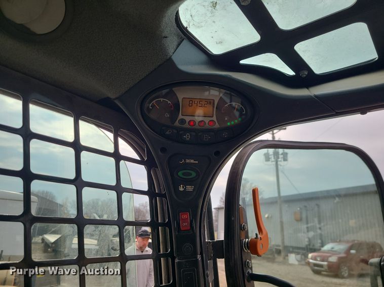 image for item DN8250 2020 Bobcat T770  tracked skid steer loader