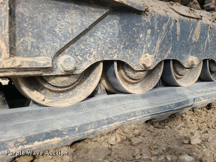 image for item DN8250 2020 Bobcat T770  tracked skid steer loader