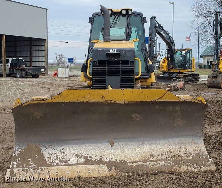 image for item DN8264 2014 Caterpillar D6K2 XL  dozer