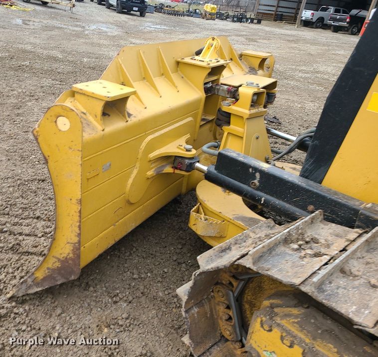 image for item DN8264 2014 Caterpillar D6K2 XL  dozer