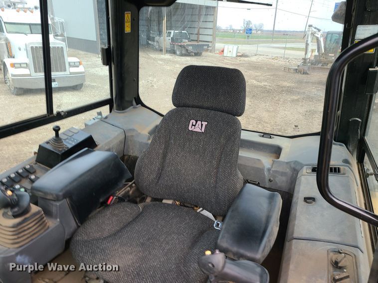 image for item DN8264 2014 Caterpillar D6K2 XL  dozer