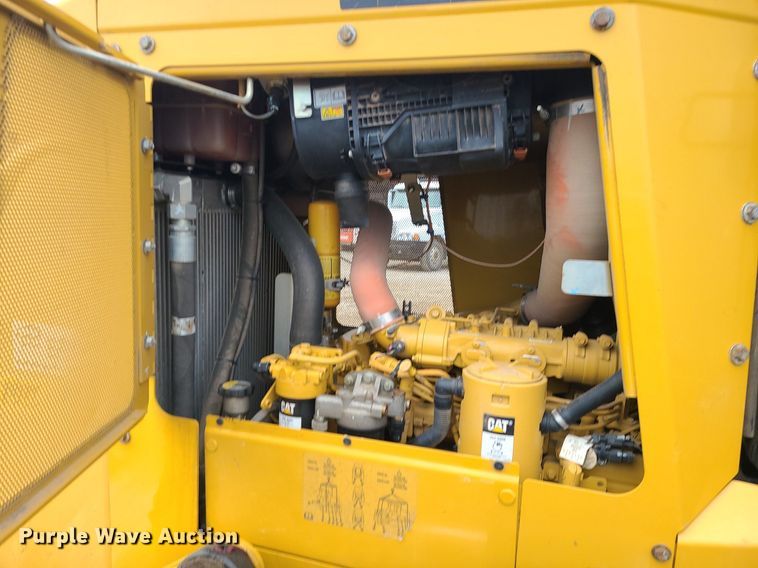 image for item DN8264 2014 Caterpillar D6K2 XL  dozer