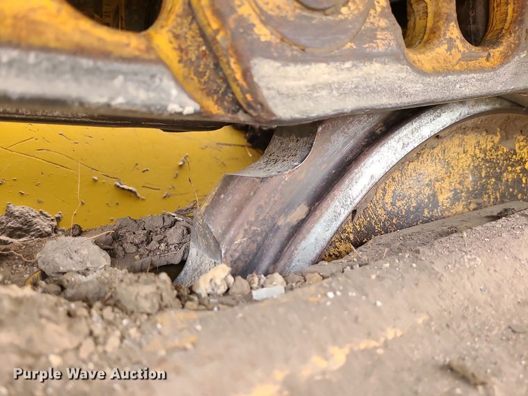 image for item DN8264 2014 Caterpillar D6K2 XL  dozer