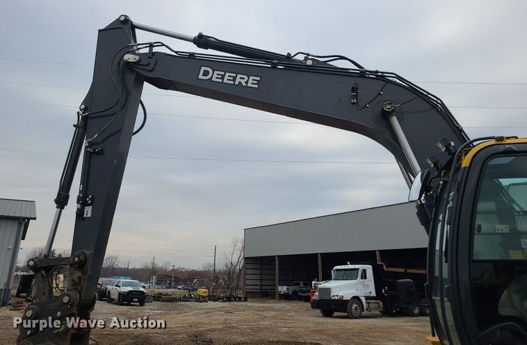 image for item DN8265 2022 John Deere 200G  excavator