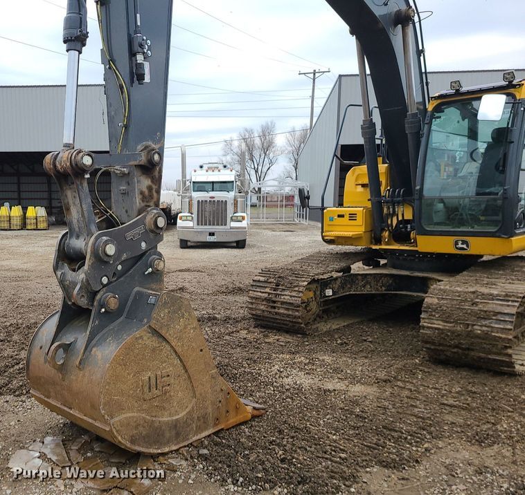 image for item DN8265 2022 John Deere 200G  excavator