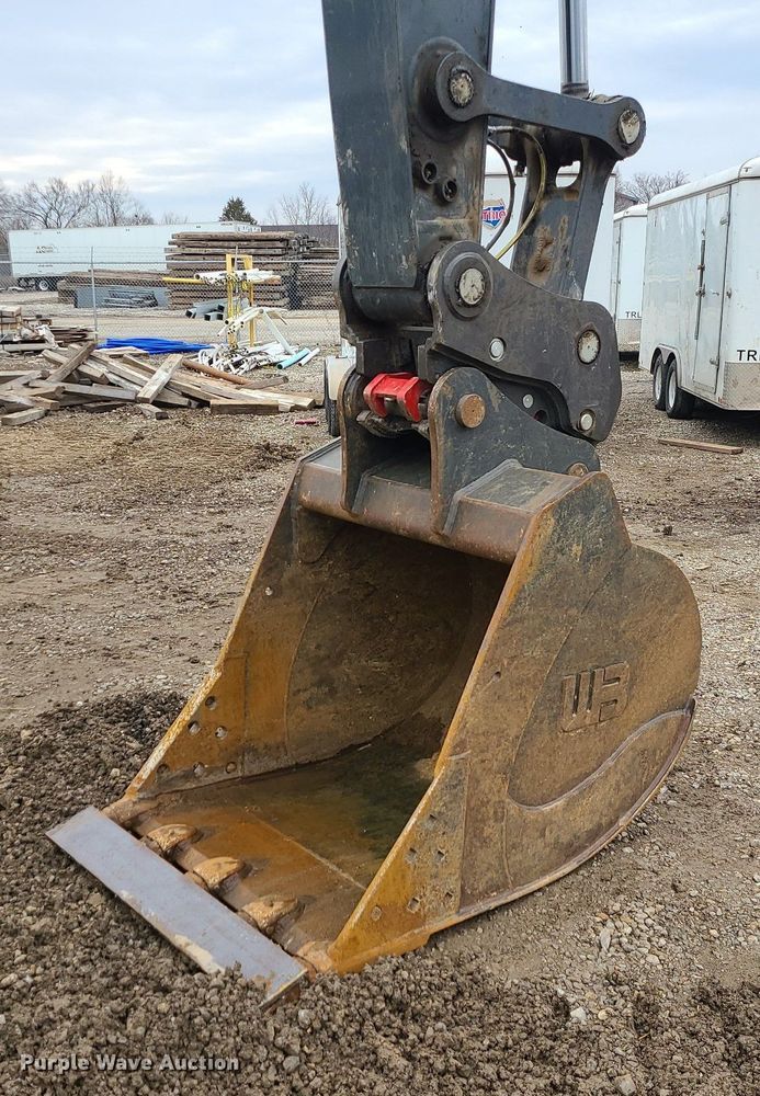 image for item DN8265 2022 John Deere 200G  excavator