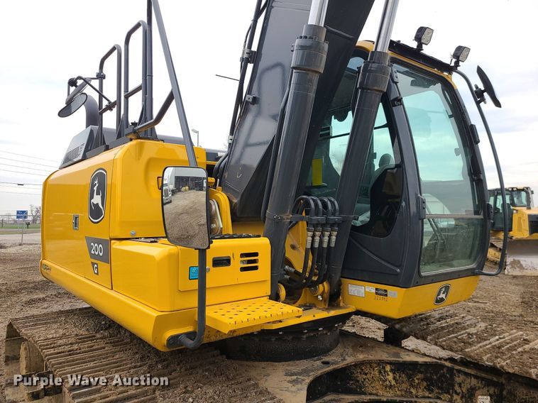 image for item DN8265 2022 John Deere 200G  excavator