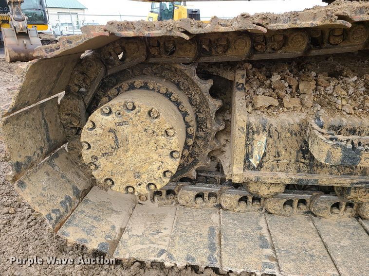 image for item DN8265 2022 John Deere 200G  excavator