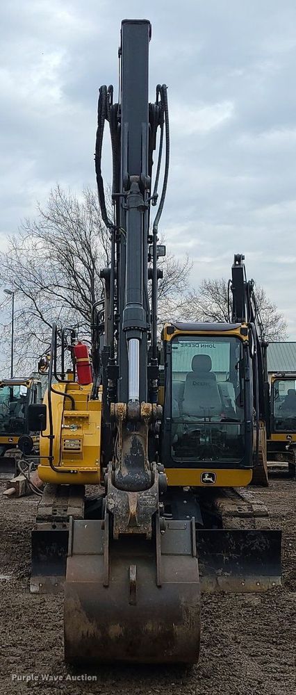 image for item DN8266 2022 John Deere 135G  excavator