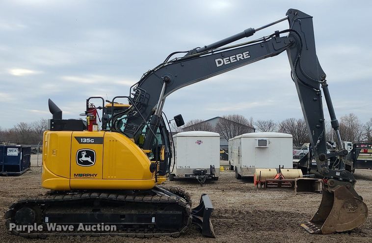 image for item DN8266 2022 John Deere 135G  excavator