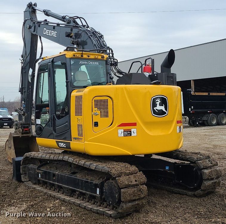 image for item DN8266 2022 John Deere 135G  excavator